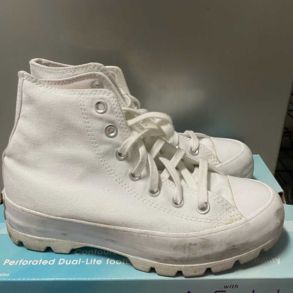 Converse Hi Lugged Sneaker